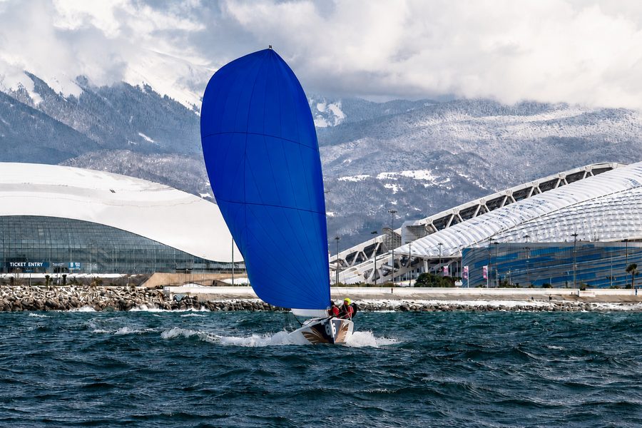 Downwind under spinnaker